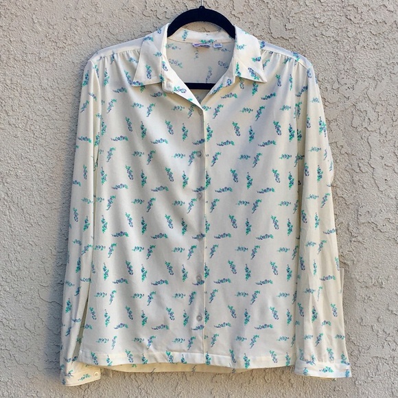 Pykettes long sleeve cream button up with lavender - Picture 3 of 6
